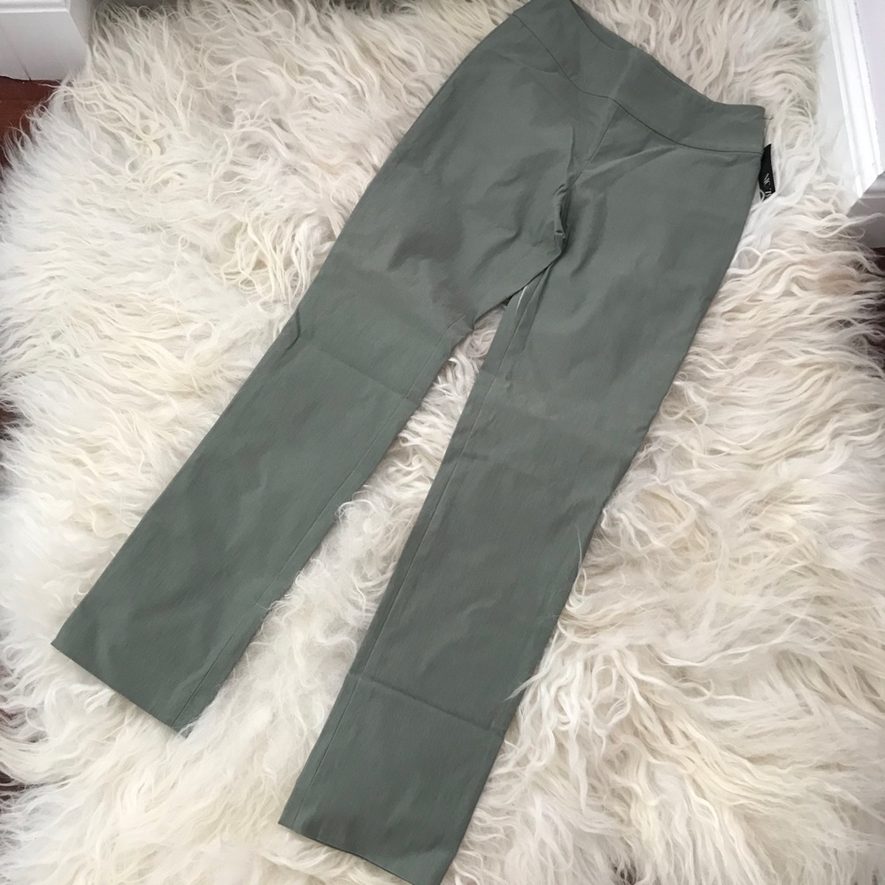NIC + ZOE Wonderstretch High Rise Straight Pants - Picture 6 of 6